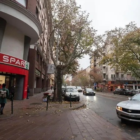 Modern Stylish At Location * Budapešť