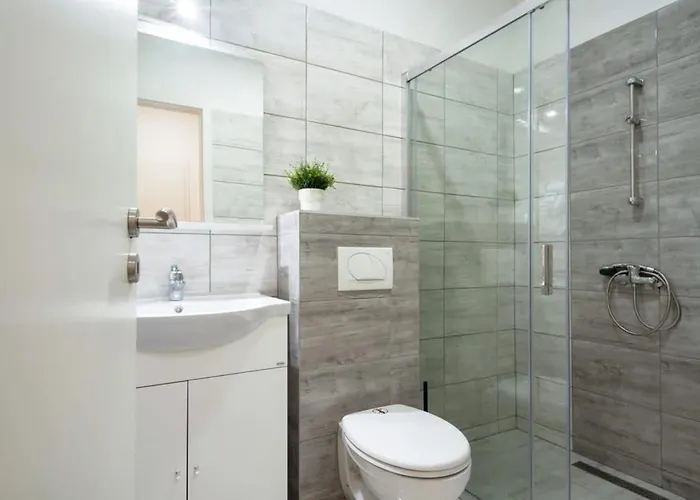 Modern Stylish At Location Lägenhet Budapest